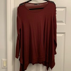 Oversized peak a boo sleeve shirt-burgundy